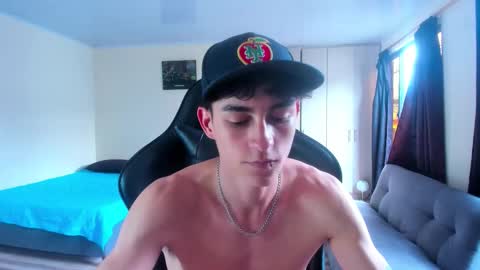 Snapshot of joshmiller_ chatting on March 2026 09:07:01 PM Josh online show from March 2026 09:07:01 PM