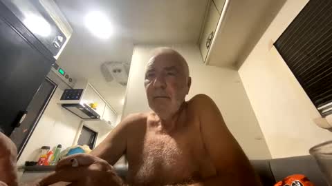 joshua19988945132 online show from April 2026 01:22:02 AM