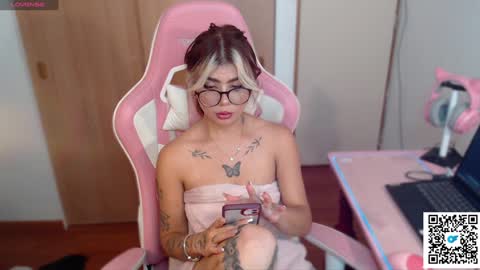 Snapshot of jossephine_ chatting on December 2024 12:34:02 AM josephine independent model online show from December 2024 12:34:02 AM