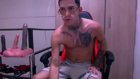 Snapshot of josue_linares chatting on March 2026 06:18:02 AM josue_linares online show from March 2026 06:18:02 AM