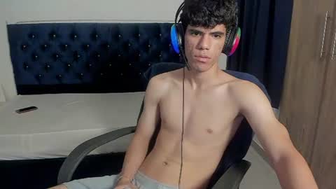 Snapshot of josy_11 chatting on August 2026 06:04:02 AM josy online show from August 2026 06:04:02 AM