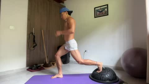 Im Jouliano online show from May 2026 03:28:02 PM