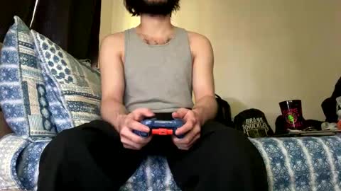 Joy3100 online show from December 2025 07:32:01 PM