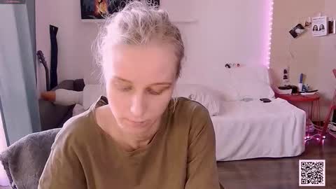 Snapshot of joy_keys chatting on September 2025 11:10:02 AM joy_keys online show from September 2025 11:10:02 AM