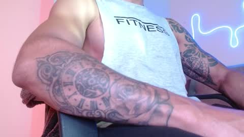  JOYLOPEZFIT online show from January 2025 01:31:01 PM