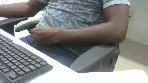 Snapshot of joybelieve chatting on December 2024 03:54:02 PM joybelieve online show from December 2024 03:54:02 PM