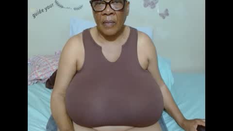 DairyQueen online show from September 2025 07:36:02 PM