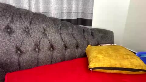 Butterflyass online show from March 2026 04:17:02 AM