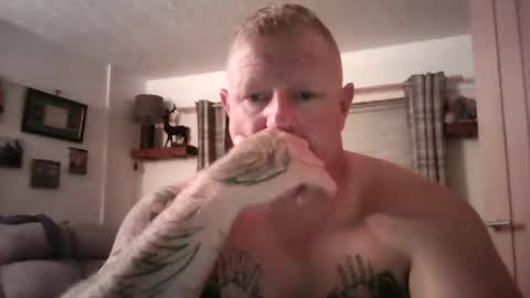 Snapshot of jp_sparky chatting on September 2025 09:39:02 PM jp_sparky online show from September 2025 09:39:02 PM