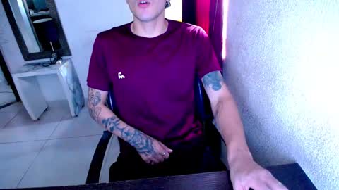 jr_phoenix online show from February 2026 07:25:02 PM