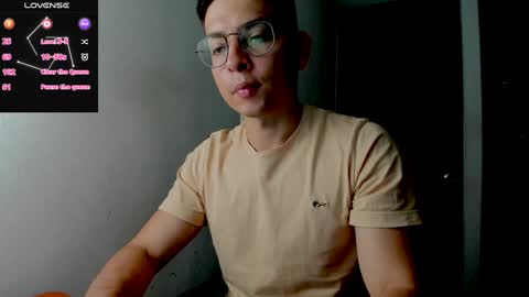 Snapshot of jriizh chatting on February 2025 04:06:01 AM Cristian- tellme Criis online show from February 2025 04:06:01 AM