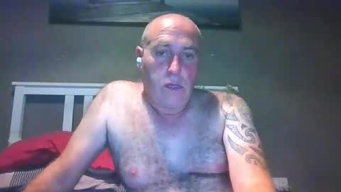 Naughty Couple online show from May 2026 12:52:01 AM