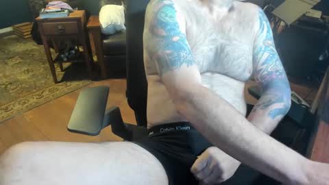 Snapshot of jsimon04 chatting on January 2025 03:08:02 PM jsimon04 online show from January 2025 03:08:02 PM