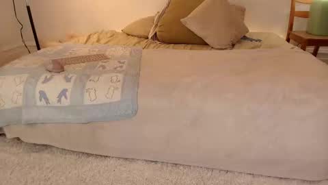 Snapshot of jsmine_ chatting on November 2025 11:25:01 PM Jsmine and sometimes Beaulooks online show from November 2025 11:25:01 PM