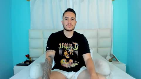 Snapshot of juan__jimenez chatting on October 2025 10:32:02 PM Juan online show from October 2025 10:32:02 PM