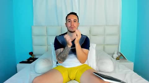 Snapshot of juan__jimenez chatting on October 2025 09:58:02 PM Juan online show from October 2025 09:58:02 PM