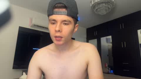Snapshot of juan_boy25 chatting on June 2026 02:25:01 AM juan_boy25 online show from June 2026 02:25:01 AM