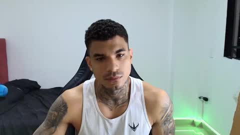 Snapshot of juan_gomez_1 chatting on December 2025 05:13:01 AM juan_gomez_1 online show from December 2025 05:13:01 AM