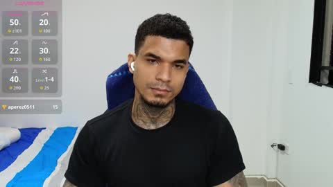 juan_gomez_1 online show from February 2026 01:21:02 AM