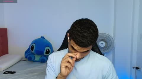 juan_gomez_1 online show from May 2026 12:18:01 AM