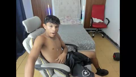 Snapshot of juan_mhata chatting on March 2026 12:59:01 AM Juan Mhata online show from March 2026 12:59:01 AM