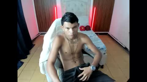 Snapshot of juan_mhata chatting on May 2026 01:12:01 AM Juan Mhata online show from May 2026 01:12:01 AM