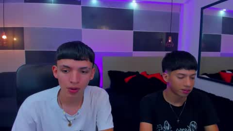 JuanSteven online show from December 2024 04:42:02 AM