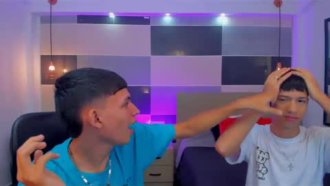 JuanSteven online show from January 2025 12:10:01 PM