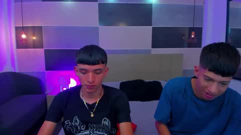 JuanSteven online show from March 2025 04:58:02 AM