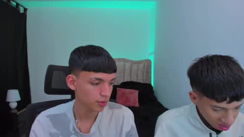 JuanSteven online show from September 2025 04:26:01 AM