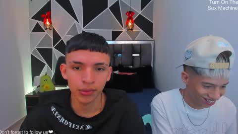 JuanSteven online show from April 2026 01:41:02 AM