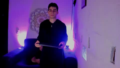 Juan Posada online show from March 2026 10:37:01 PM