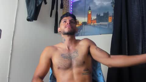 Snapshot of juanbladde chatting on March 2025 12:12:02 PM Juan Esteban online show from March 2025 12:12:02 PM