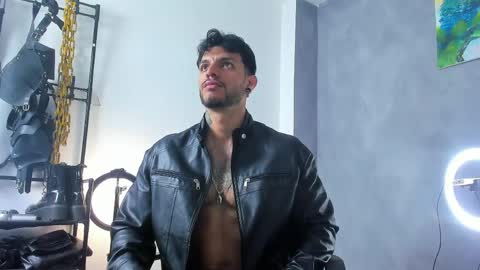 Juan Esteban online show from May 2026 11:59:02 AM