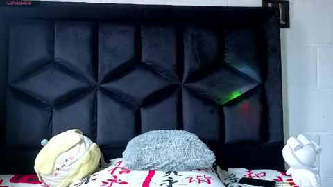 juancamilo66_ online show from April 2026 03:52:01 PM
