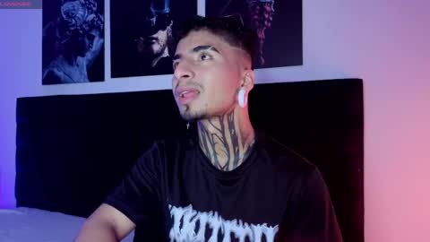 juancamilo66_ online show from April 2026 01:03:01 AM