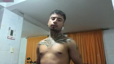 juancamilo66_ online show from May 2026 02:28:01 AM