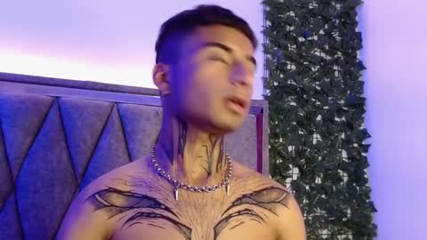 Juan online show from December 2024 10:24:01 PM