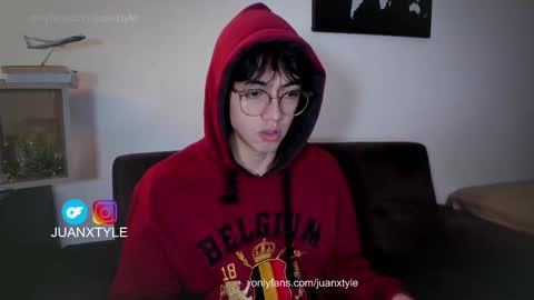 Snapshot of juancamroom chatting on September 2025 03:17:01 AM . online show from September 2025 03:17:01 AM