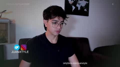 Snapshot of juancamroom chatting on September 2025 02:26:01 AM . online show from September 2025 02:26:01 AM