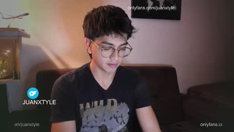 . online show from October 2025 02:44:01 AM