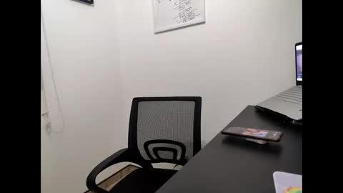 Snapshot of juanda9811 chatting on November 2025 05:52:01 AM juanda9811 online show from November 2025 05:52:01 AM