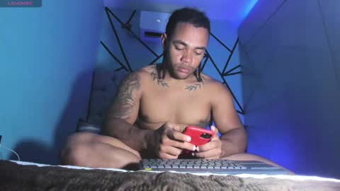 independent model online show from March 2026 07:07:01 PM