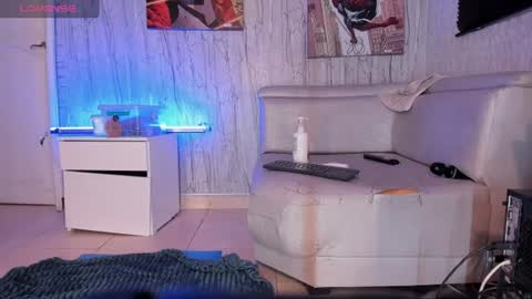 Juan David online show from June 2026 02:05:01 PM