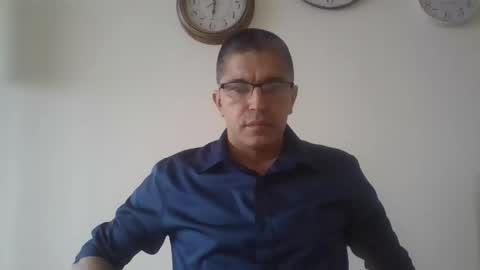 juanearth1 online show from February 2026 06:59:02 PM