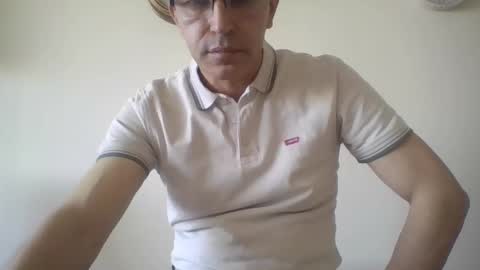 juanearth1 online show from May 2026 09:08:02 PM