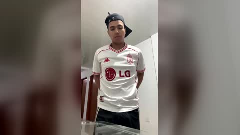 Snapshot of juanieuo chatting on April 2026 03:51:01 AM juanieuo online show from April 2026 03:51:01 AM