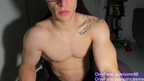JUANISIMO  online show from April 2026 01:59:01 AM