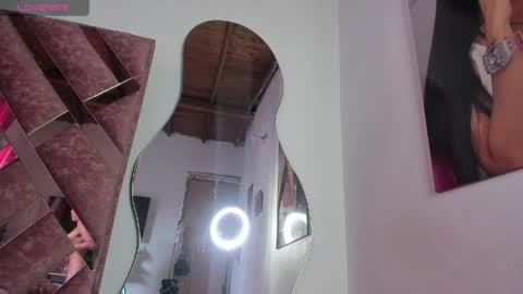 Snapshot of juanita__lara chatting on April 2026 08:53:01 PM Juanita online show from April 2026 08:53:01 PM