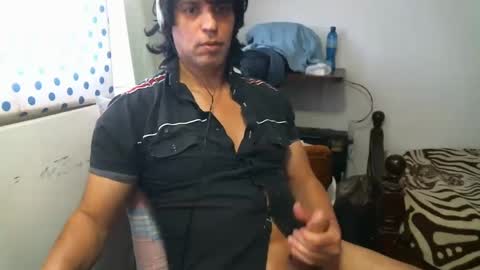 Snapshot of juanito2727 chatting on January 2025 09:54:01 PM amor online show from January 2025 09:54:01 PM
